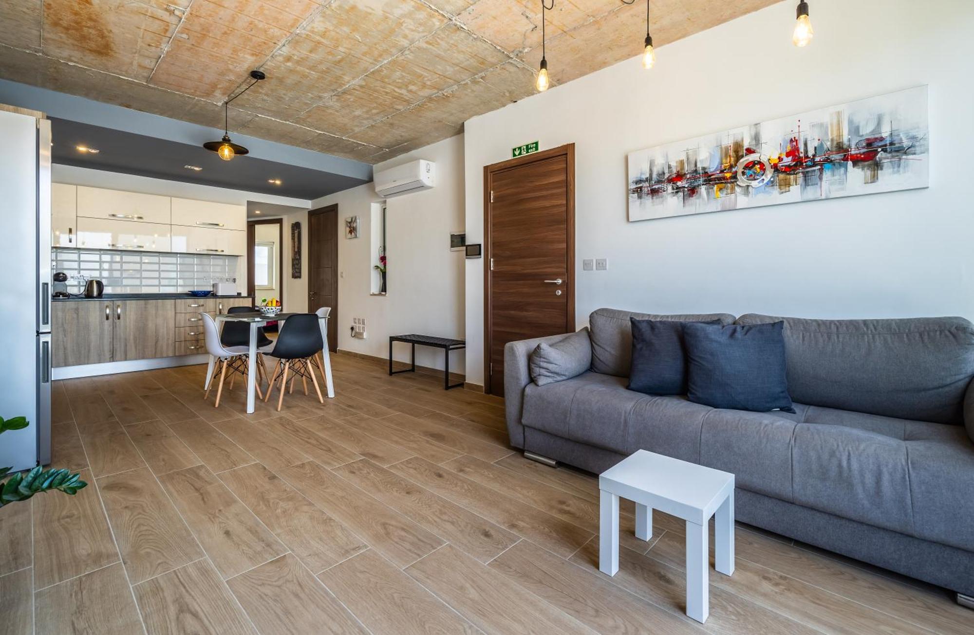 St Paul's Bay New Modern Penthouse 2 Minutes From Seascape Appartement